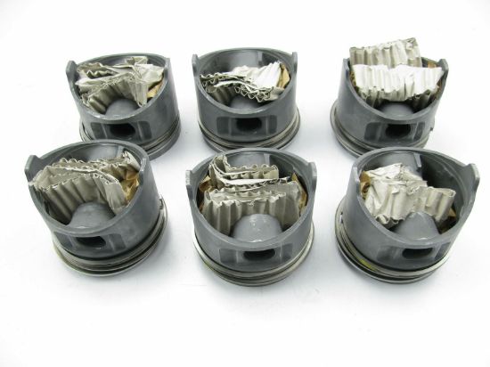 Picture of PISTON SET