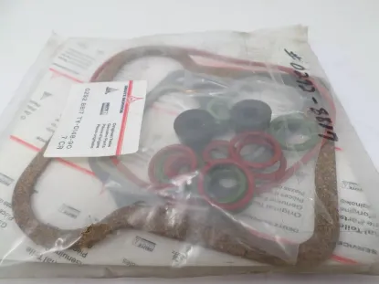 Picture of Cylinder Head Gasket